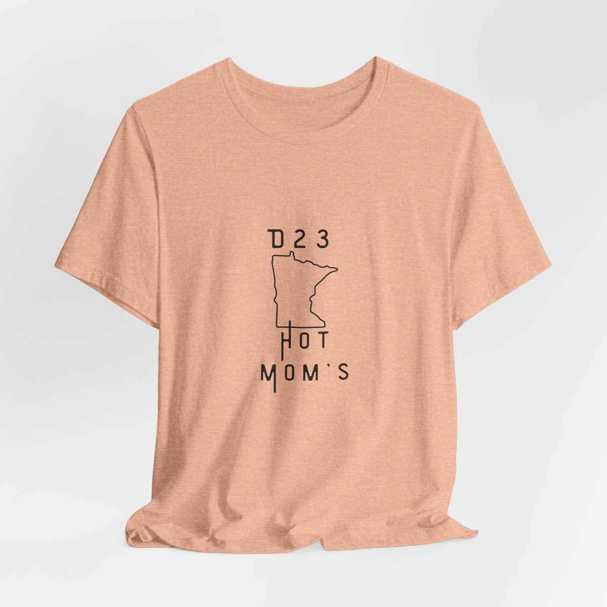 Minnesota Hot Mom's Tee — 2026 Racing Schedule Back Print T‑Shirt