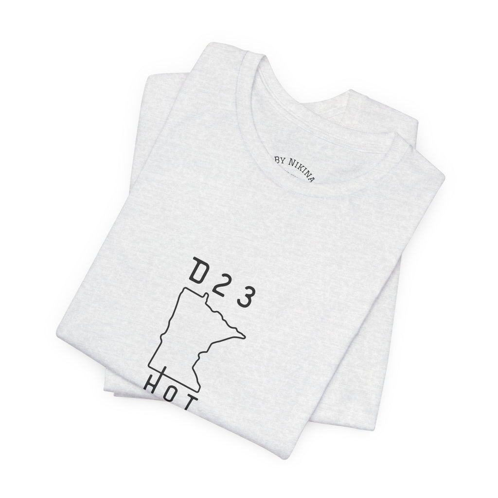 Minnesota Hot Mom's Tee — 2026 Racing Schedule Back Print T‑Shirt