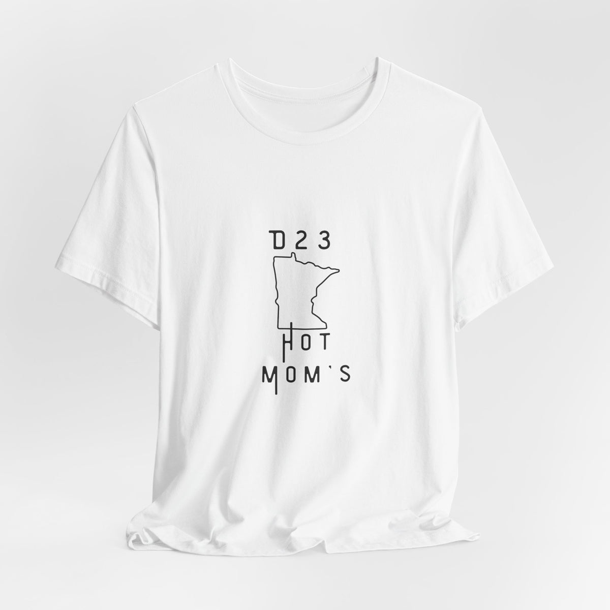 Minnesota Hot Mom's Tee — 2026 Racing Schedule Back Print T‑Shirt